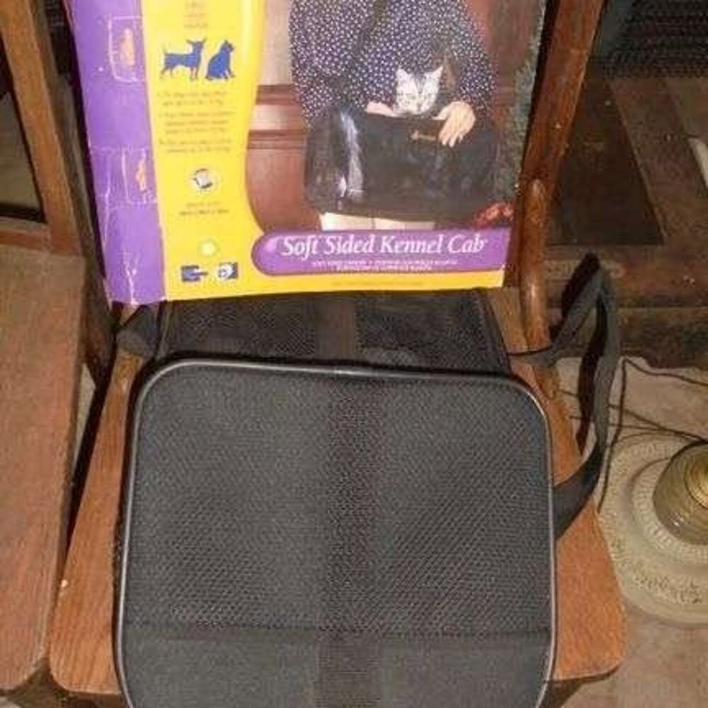 Soft Sided Kennel Cab LARGE Pet Carrier Bag